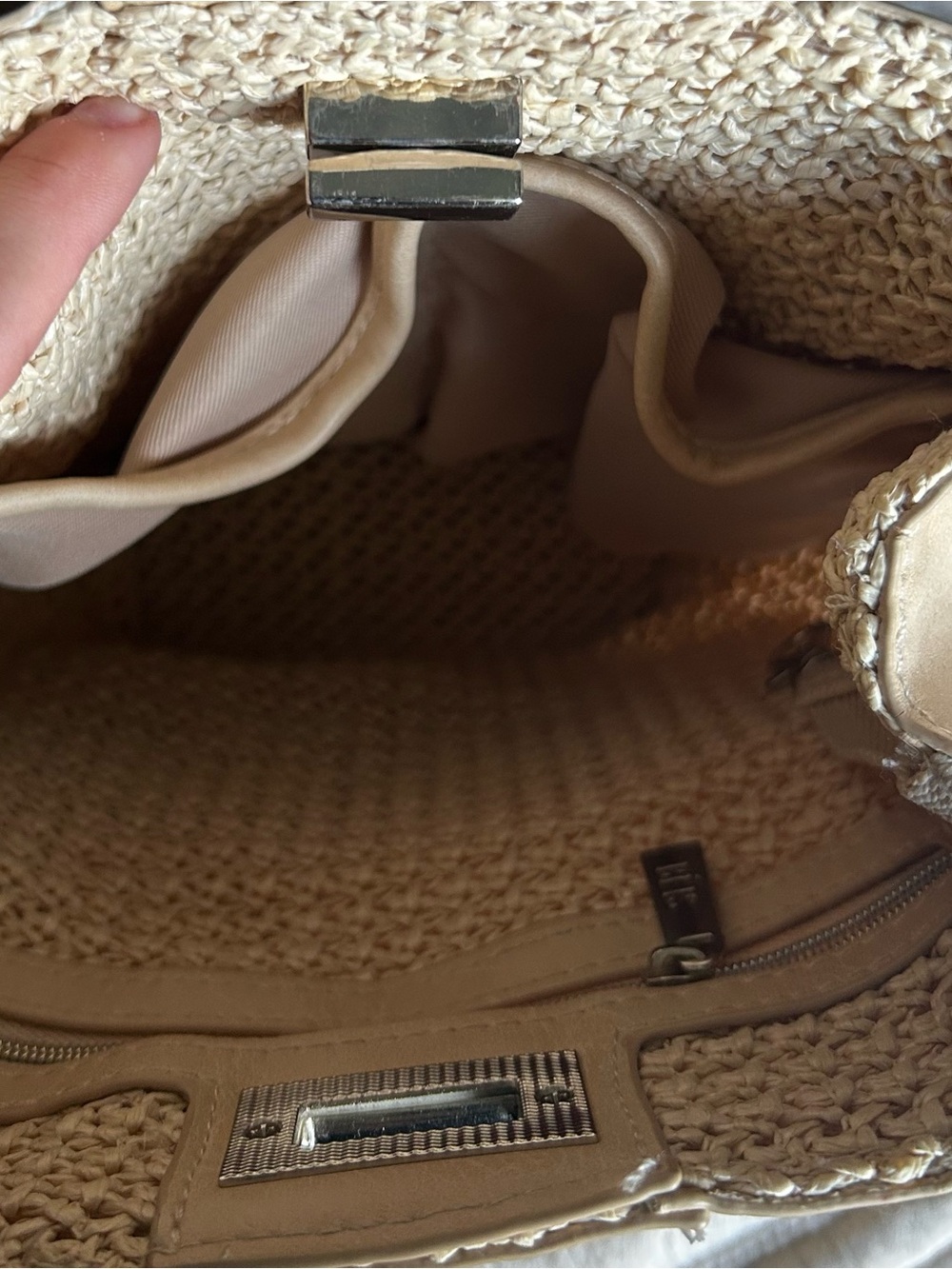 Beis Raffia Sling Backpack - Picture 5 of 8